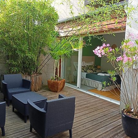 Les Suites Angevines Angers Exterior photo
