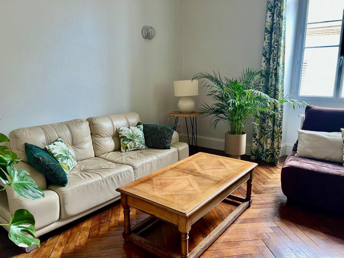 Les Suites Angevines Angers Exterior photo