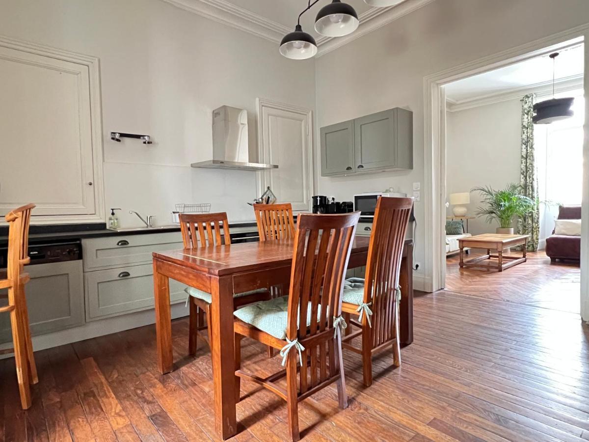 Les Suites Angevines Angers Exterior photo
