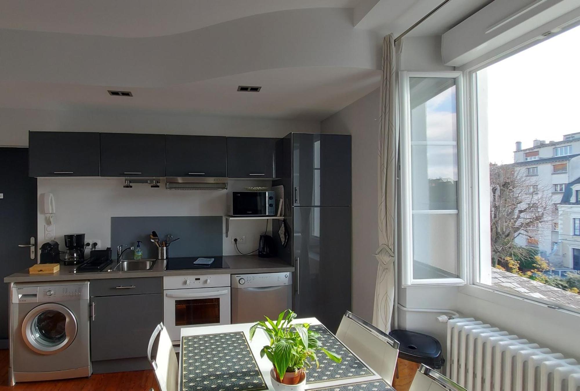 Les Suites Angevines Angers Exterior photo